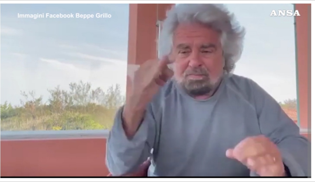 Per Beppe Grillo colpa della donna
